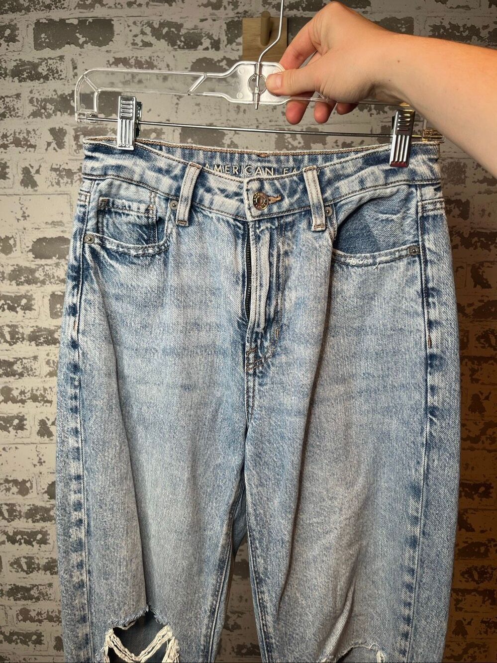 American Eagle | women mom straight distressed denim jeans